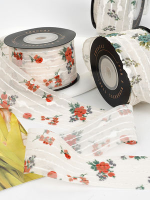 Fior Impreso Cinta de Organza Personalizada de 4 cm Flor de Marfil Cinta de Organza