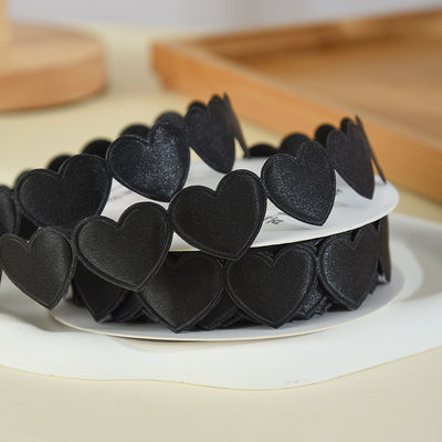 1.5cm*9m 2.5cm*9m Forma de corazón el día de San Valentín cinta de regalo de poliéster para el embalaje de regalo de lujo