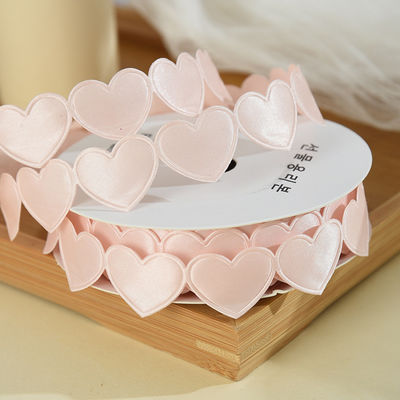 1.5cm*9m 2.5cm*9m Forma de corazón el día de San Valentín cinta de regalo de poliéster para el embalaje de regalo de lujo