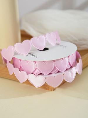 1.5cm*9m 2.5cm*9m Forma de corazón el día de San Valentín cinta de regalo de poliéster para el embalaje de regalo de lujo