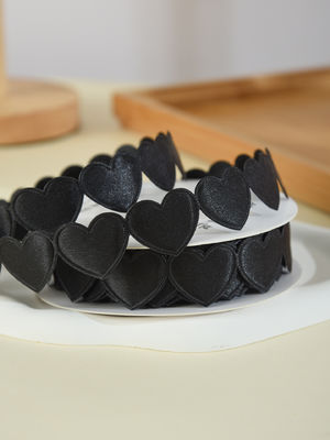 1.5cm*9m 2.5cm*9m Forma de corazón el día de San Valentín cinta de regalo de poliéster para el embalaje de regalo de lujo