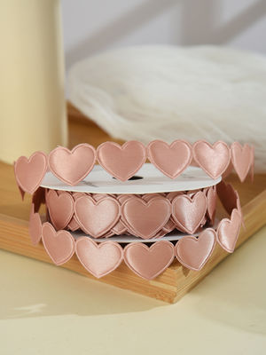 1.5cm*9m 2.5cm*9m Forma de corazón el día de San Valentín cinta de regalo de poliéster para el embalaje de regalo de lujo